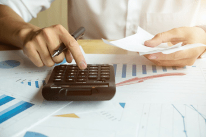 Decreto bollette, bonus 2026 da 115 euro: a chi spetta e come ottenerlo