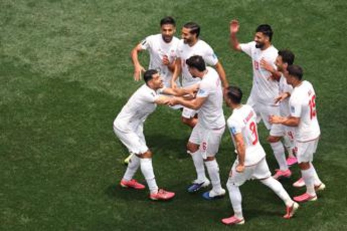 Mondiali, caos in Belgio-Iran: gol di Taremi annullato tra le proteste. Cos'è successo