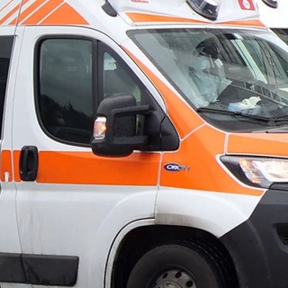 Dramma a Catanzaro, si getta dal balcone con i figli: muoiono mamma e due bimbi