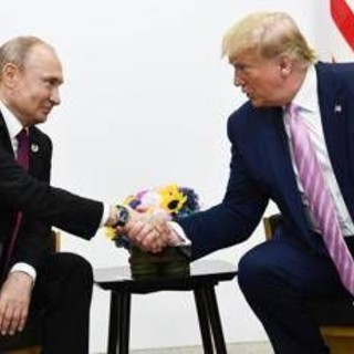 Trump, la proposta: Europa ricominci a comprare gas dalla Russia