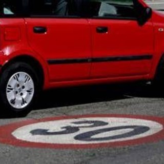 Bologna e il limite a 30 km all'ora, il Tar accoglie ricorso e annulla provvedimento