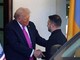 Zelensky e la giacca nera alla Casa Bianca, Trump: "Ha un bel look" Zelensky e la giacca nera alla Casa Bianca, Trump: "Ha un bel look"