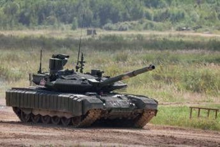 Russia, il piano fino al 2028: migliaia di tank, il messaggio per la Nato