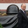 Ucraina amplia il raggio dei raid, ﻿Russia sposta difese dal fronte per proteggere Mosca
