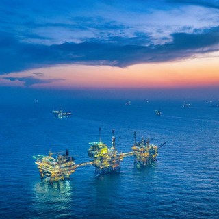 Cina, più grande giacimento offshore registra produzione record petrolio e gas
