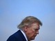 Trump e la confessione: "Mi trucco pochissimo, faccio da solo: non voglio sembrare morto" Trump e la confessione: "Mi trucco pochissimo, faccio da solo: non voglio sembrare morto"