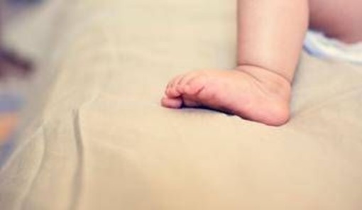 Neonata morta al 'Nido' di Testaccio, autopsia: "Non respirava già alla nascita" Neonata morta al 'Nido' di Testaccio, autopsia: "Non respirava già alla nascita"