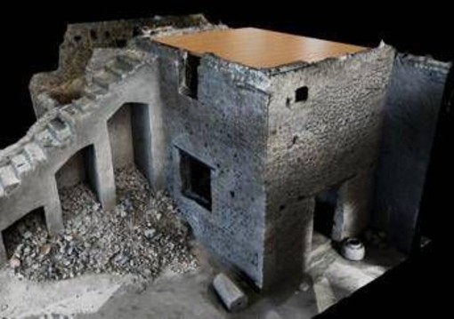 Pompei, scoperta una possibile torre in una domus