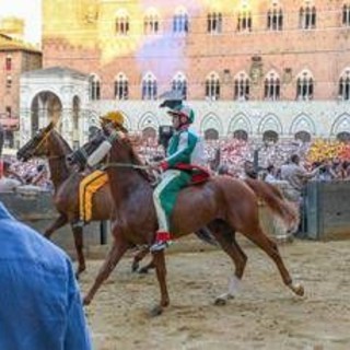 Palio di Siena, oggi l'Assunta: orario, cavalli, fantini e dove vederlo in tv
