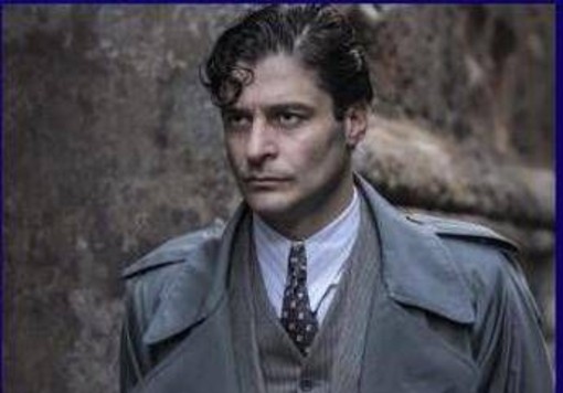 Il commissario Ricciardi 3, l'anticipazione di Lino Guanciale: "Ora si abbandona all'amore"