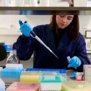 Polineuropatia demielinizzante infiammatoria cronica, ok Ue a nuova terapia&amp;nbsp;&amp;nbsp;