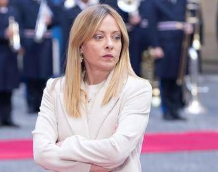 Meloni: "Agire subito su stop patto stabilità. Papa? Leader religiosi non devono fare ciò che dicono politici"