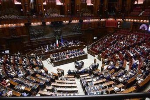 Legge elettorale, oggi voto finale. Bocciato emendamento Vannacci, centrodestra di nuovo diviso. Schlein contro Meloni Legge elettorale, oggi voto finale. Bocciato emendamento Vannacci, centrodestra di nuovo diviso. Schlein contro Meloni