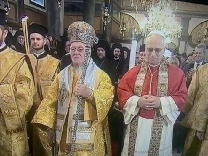 Papa Leone XIV in Turchia, l'appello alla pace. Poi andrà in Libano