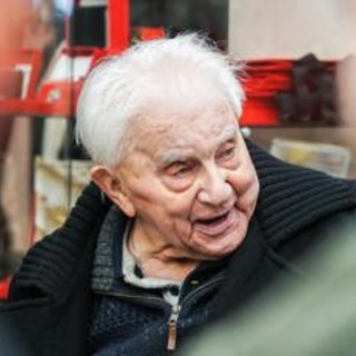 È morto Don Antonio Mazzi, addio al fondatore di Exodus: una vita al servizio degli ultimi È morto Don Antonio Mazzi, addio al fondatore di Exodus: una vita al servizio degli ultimi