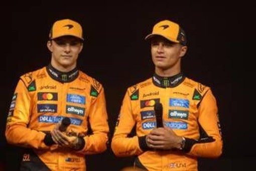 Formula 1, lotta McLaren per il titolo. Norris: "Ripercussioni per contatto Singapore"