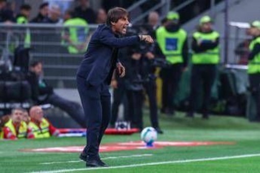 Milan-Napoli, niente rigore per azzurri: cosa è successo Milan-Napoli, niente rigore per azzurri: cosa è successo