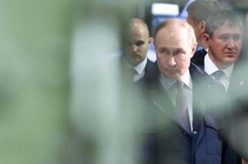 Sventato piano per uccidere oppositore di Putin rifugiato in Francia