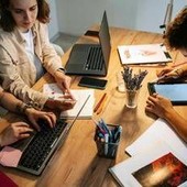 Eurispes, Italia perde 34.700 giovani l'anno e 1,7 mld pil a causa emigrazione