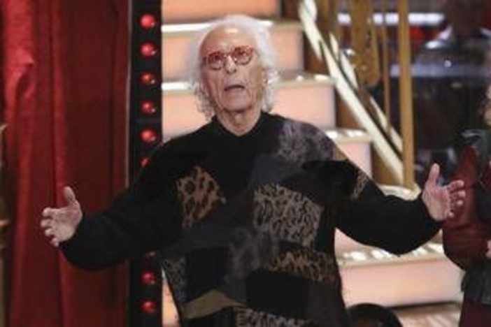 Mughini a La volta buona: "Ho avuto una rara malattia, ora non mi chiama più nessuno"