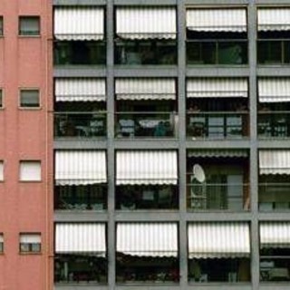 Casa, il piano del governo: prezzi calmierati per giovani coppie Casa, il piano del governo: prezzi calmierati per giovani coppie