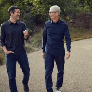 L'era post-Cook: l'ingegnere John Ternus prende il comando di Apple