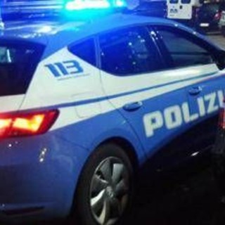 Napoli, 51enne trovata morta in casa: non si esclude l'omicidio