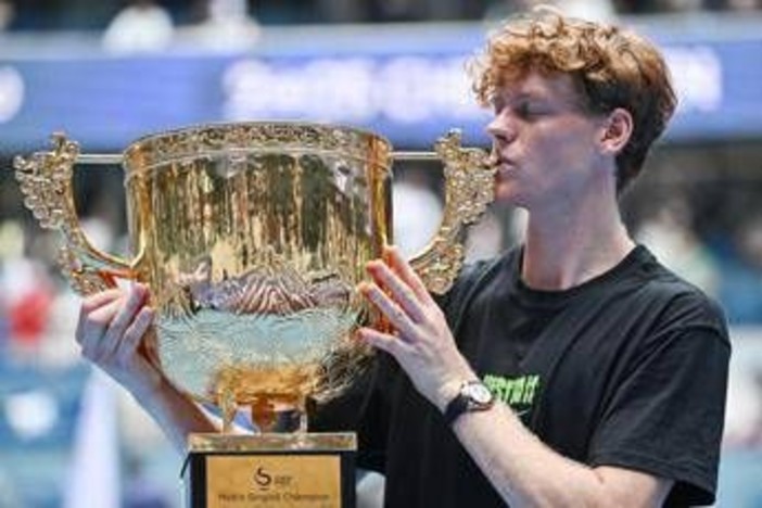 Sinner può tornare numero uno prima delle Atp Finals: come cambia il ranking dopo il successo a Pechino Sinner può tornare numero uno prima delle Atp Finals: come cambia il ranking dopo il successo a Pechino