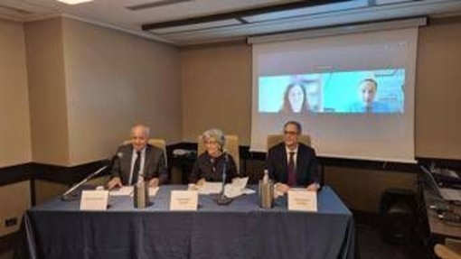 Farmaci, Aifa estende rimborso luspatercept in anemia da sindromi mielodisplastiche Farmaci, Aifa estende rimborso luspatercept in anemia da sindromi mielodisplastiche