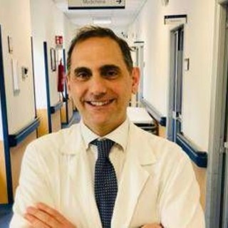 Arrestato per corruzione Palumbo, primario dell'ospedale Sant'Eugenio di Roma