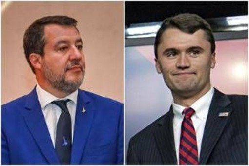 Ancona, Salvini sul palco ricorda la morte di Charlie Kirk: "Chiedo un minuto di silenzio" Ancona, Salvini sul palco ricorda la morte di Charlie Kirk: "Chiedo un minuto di silenzio"
