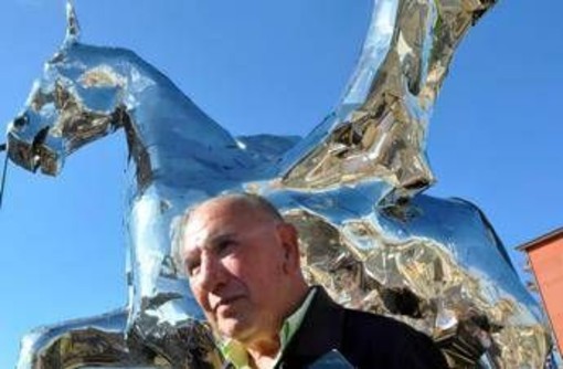 Presti: "Non eserciti di poliziotti ma di poeti e filosofi, seminare conoscenza per futuro giovani" Presti: "Non eserciti di poliziotti ma di poeti e filosofi, seminare conoscenza per futuro giovani"