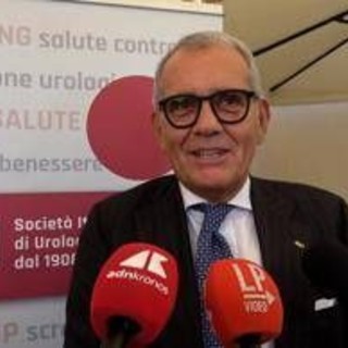 Urologi: "Antibioticoresistenza rischia di diventare catastrofe sanitaria"