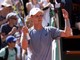 Roland Garros, Cinà-De Jong e lo 'strano' ritardo per l'inizio del match: cos'è successo a Parigi Roland Garros, Cinà-De Jong e lo 'strano' ritardo per l'inizio del match: cos'è successo a Parigi