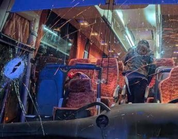 Assalto pullman Pistoia, è allarme per ultras nel basket: in un anno +30% incidenti