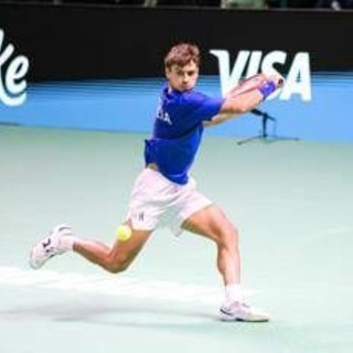 United Cup, Italia-Svizzera 1-1: Paolini ko, poi super Cobolli batte Wawrinka. Decide il doppio misto