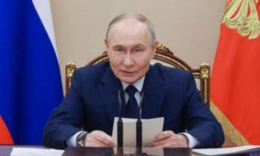 Gli auguri-lampo di Putin per Capodanno: "Russia crede in vittoria" Gli auguri-lampo di Putin per Capodanno: "Russia crede in vittoria"