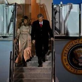 Trump, pressing su Zelensky: "Deve fare accordo con Russia" Trump, pressing su Zelensky: "Deve fare accordo con Russia"