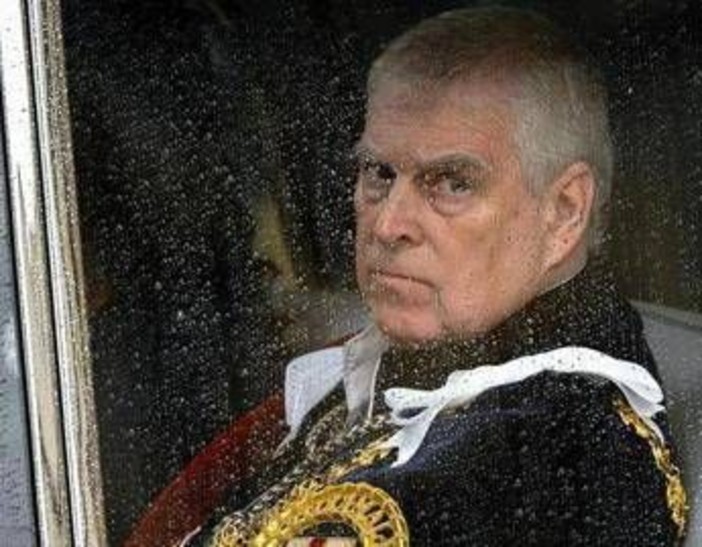 Gb, il principe Andrea potrebbe dover affrontare un dibattito parlamentare sulla sua condotta