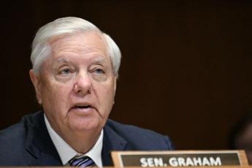 Lindsey Graham, chi era il senatore diventato pro-Trump e 'amico' di Israele