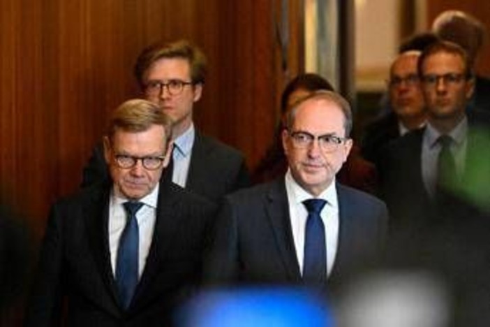 "Siamo bersaglio di una guerra ibrida", la Germania accusa la Russia per il drone esplosivo a Lipsia "Siamo bersaglio di una guerra ibrida", la Germania accusa la Russia per il drone esplosivo a Lipsia