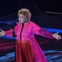 Sanremo 2026, omaggio a Ornella Vanoni: sul palco la nipote Camilla Ardenzi Sanremo 2026, omaggio a Ornella Vanoni: sul palco la nipote Camilla Ardenzi