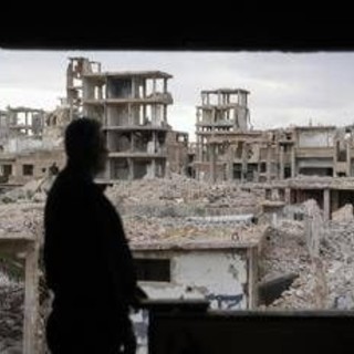 Siria, media: elicotteri Usa colpiscono ex avamposti Isis