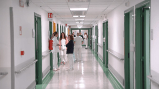 Policlinico Tor Vergata di Roma, presidente Rocca inaugura l'Unità di Medicina d'urgenza Policlinico Tor Vergata di Roma, presidente Rocca inaugura l'Unità di Medicina d'urgenza