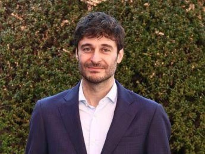 Ascolti tv, 'Il Commissario Ricciardi' su Rai 1 vince la prima serata Ascolti tv, 'Il Commissario Ricciardi' su Rai 1 vince la prima serata