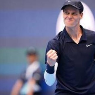 Sinner, anche il Codacons contro Jannik: "Via le onorificenze" Sinner, anche il Codacons contro Jannik: "Via le onorificenze"