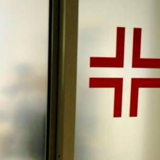 Bimba di due anni muore soffocata mangiando un wurstel