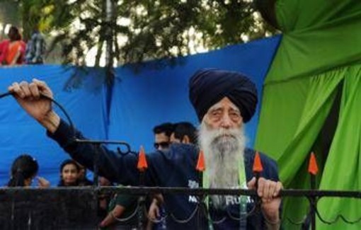 India, morto a 114 anni maratoneta più anziano del mondo: Fauja Singh travolto da auto pirata