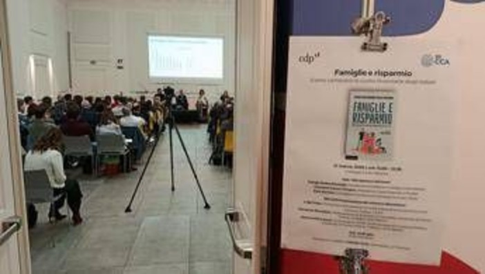 A Torino Cdp incontra studenti per spiegare le scelte finanziarie degli italiani A Torino Cdp incontra studenti per spiegare le scelte finanziarie degli italiani
