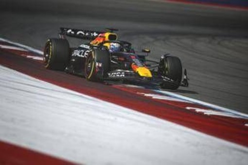 Formula 1, oggi il Gp di Abu Dhabi decide il Mondiale. Orario, griglia di partenza e dove vederlo
